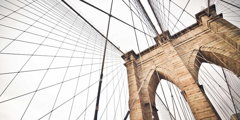 化繁为简，重塑生活：世纪盛佳装饰的现代简约设计哲学与实践解析